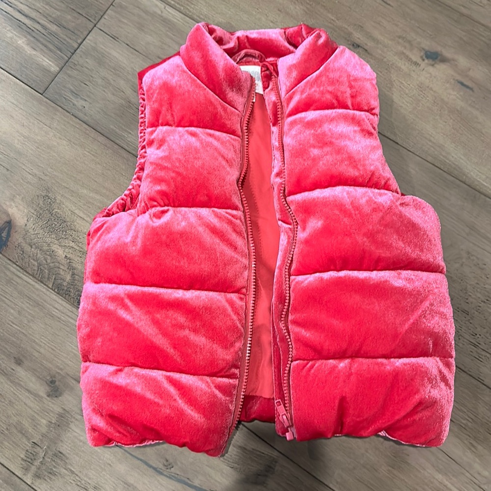 Girls velvet puffer vest